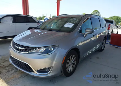 2017 Chrysler Pacifica Touring-L from USA, damaged, VIN 2C4RC1BGXHR529987